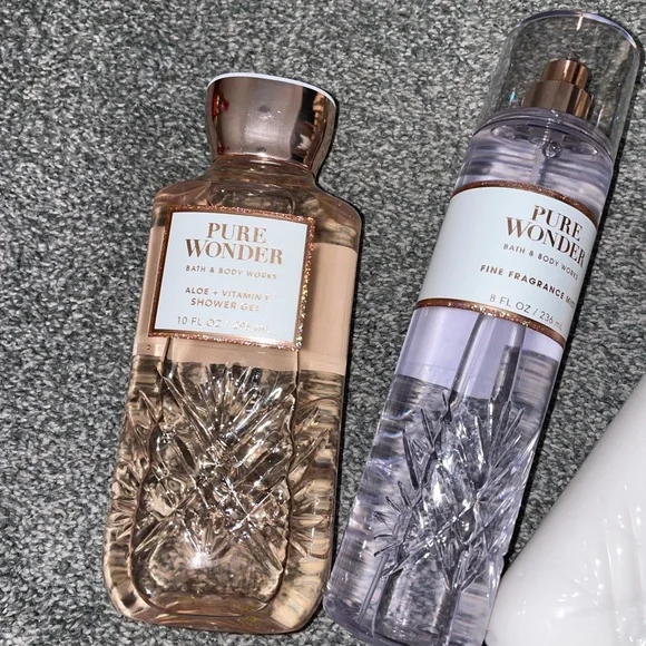 Brand New Never Used Bath & Body Works Pure Wonder Shower Gel Mist Lotion - Picture 2 of 8